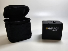 Reiseadapter schwarz, gummiert